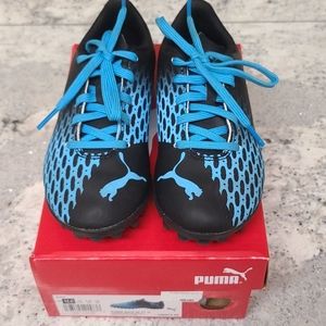 Puma ⚽️ Soccer Cleats ⚽️